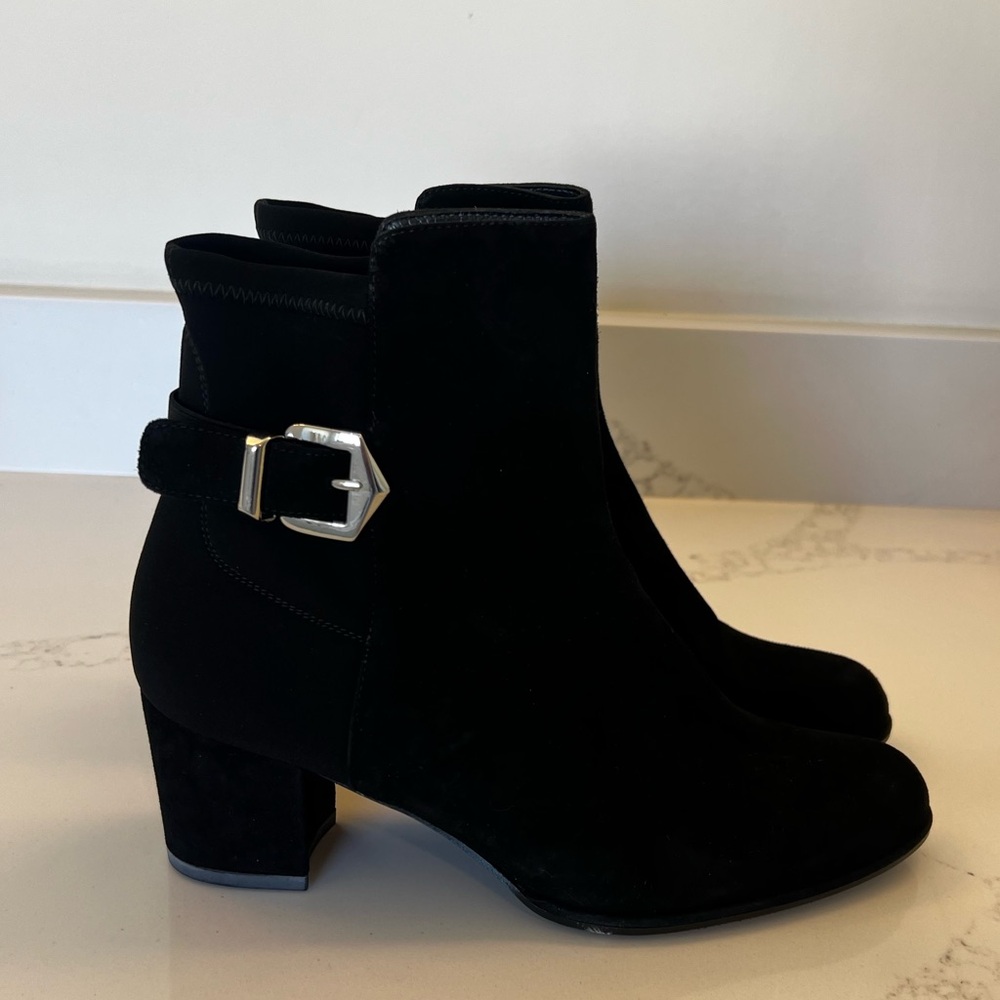 Stuart Weitzman booties in black suede. 7.5 in perfect condition!